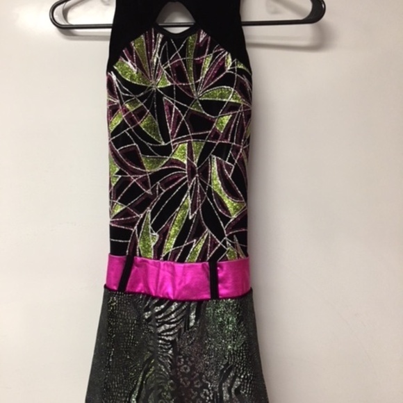 Beautiful Ladies/Girls CUSTOM Made Figure Skating Dress - Size 4/6 - Picture 1 of 2